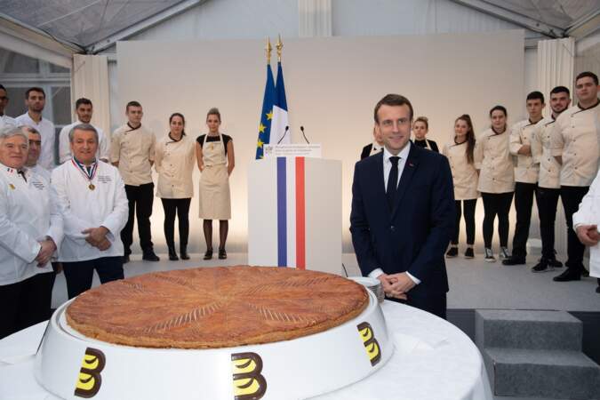Le président Emmanuel Macron accueille les maîtres boulangers pour l'Epiphanie