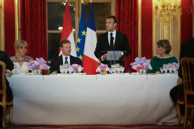 Un dîner d'Etat organisé à l'Elysée pour le Duc et la Duchesse du Luxembourg.