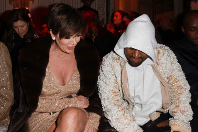 Kris Jenner et Kanye West au défilé Balmain 