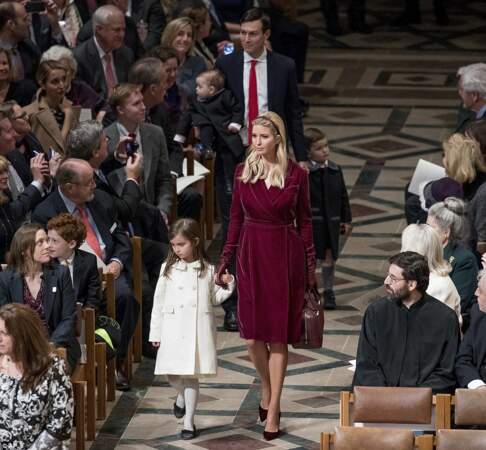 Avec sa fille Arabella, au lendemain de l'investiture de Donald Trump, en robe Oscar de la Renta 