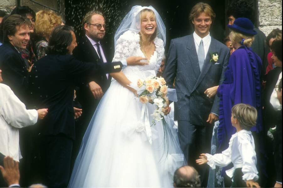 David Hallyday et Estelle Lefébure lors de leur mariage en 1989