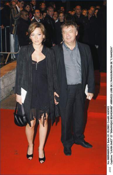 Laura Smet et son parrain Dominique Besnehard, à l'inauguration de L'Amnesia à Paris en 2003