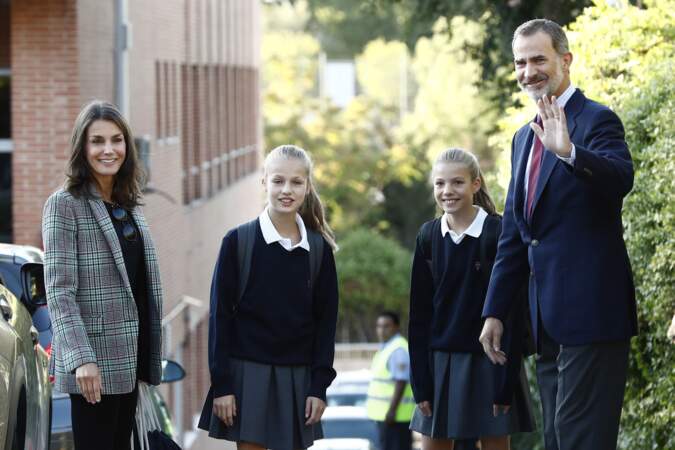 Comme les Cambridge, Leonor et Sofia d'Espagne doivent arborer l'uniforme de leur établissement scolaire