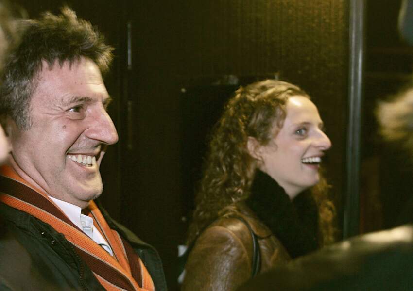 Daniel Auteuil et sa fille Aurore en plein fou rire en 2004
