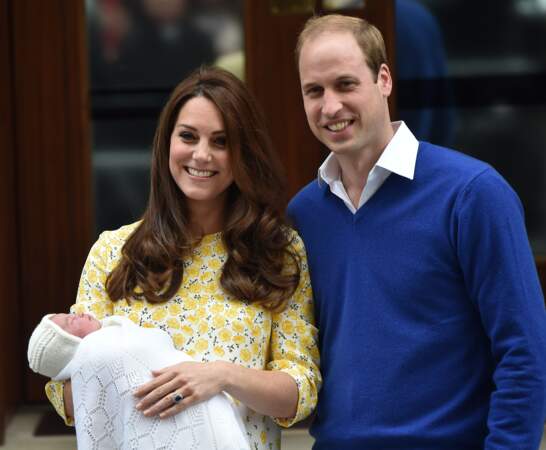 Le duc et la duchesse de Cambridge à la naissance de Charlotte le 2 mai 2015.