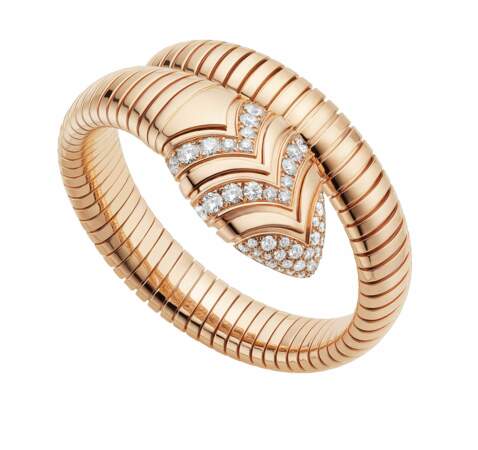 SERPENT, bracelet en or rose pavé de diamants. Bulgari, prix sur demande.