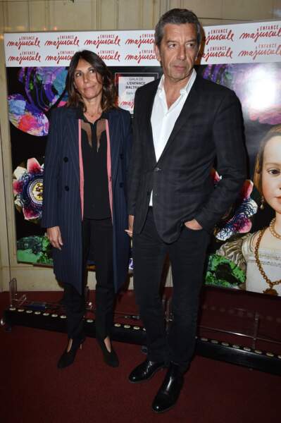 Michel Cymes et sa femme lors du gala au profit de l'enfance maltraitée, à Paris, le 25 mars 2019.