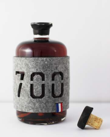 Bouteille d’alcool Armagnac 700, 135 € (Armagnac 700 par Louis-Marie de Castelbajac).