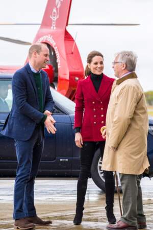 Kate Middleton était accompagnée de son époux, le prince William, ancien pilote d'hélicoptère secouriste