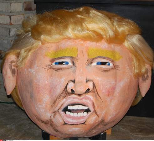 Donald Trumpkin, un Donald Trump en forme de citrouille : l'oeuvre de l'artiste Jeanette Paras pour Halloween
