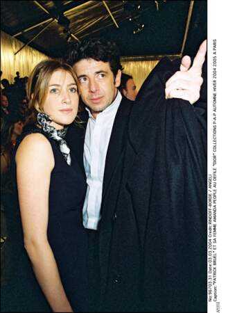 Patrick Bruel et Amanda Sthers lors de la fashion week de Paris, en 2004