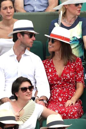 Pippa Middleton et son mari ont opté pour des chapeaux afin de se protéger du soleil
