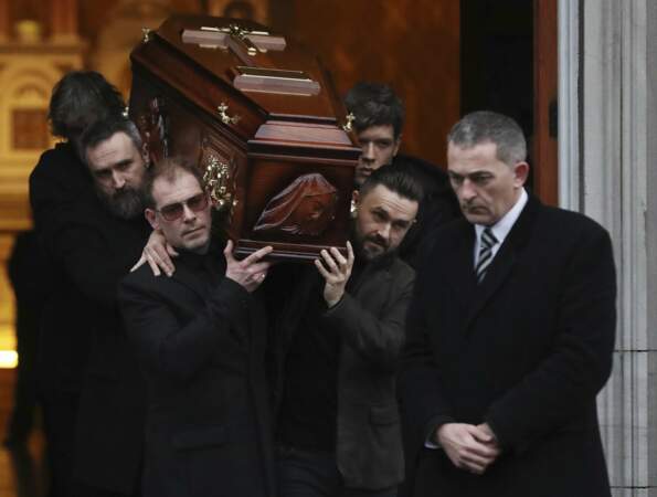 Le cercueil de Dolores O'Riordan
