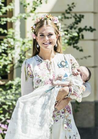 Madeleine de Suède au baptême de sa fille la princesse Adrienne au palais de Drottningholm le 8/06/2018