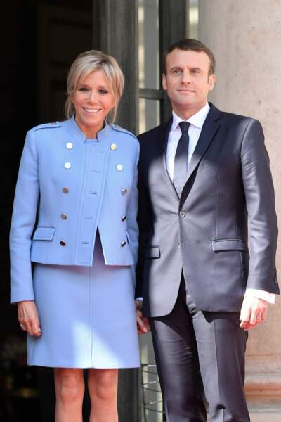 14 mai 2017 : Accords de ton, de veste et de boutons pour les époux Macron pour l'investiture