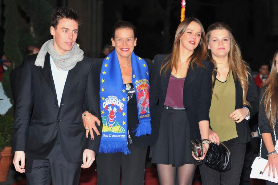 Stéphanie, Louis, Pauline et Camille arrivent à la deuxième soirée du festival du cirque de Monte Carlo 2013