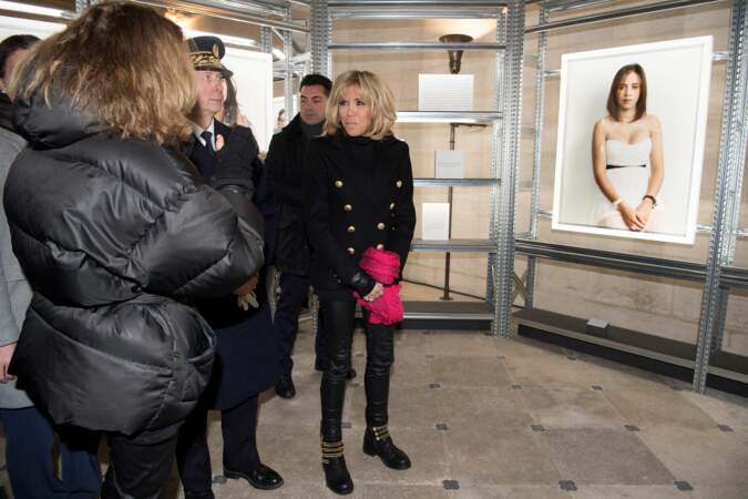 PARIS: Brigitte Macron et Marlene Schiappa au Vernissage de l'exposition de Bettina Rheims "Detenues".