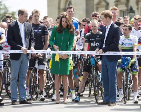 William, Harry et Kate Middleton à l'arrivée de la 1e étape du tour de France à Harrogate le 05 Juillet 2014
