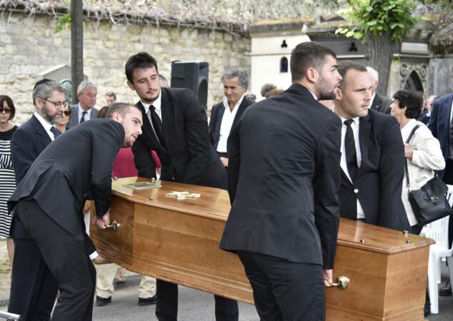 Les obsèques de Claude Lanzmann ont eu lieu au cimetière de Montparnasse le 12 juillet 2018