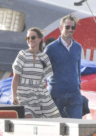 Les jeunes mariés, Pippa Middleton et James Matthews, en route pour aller déjeuner, à Sydney