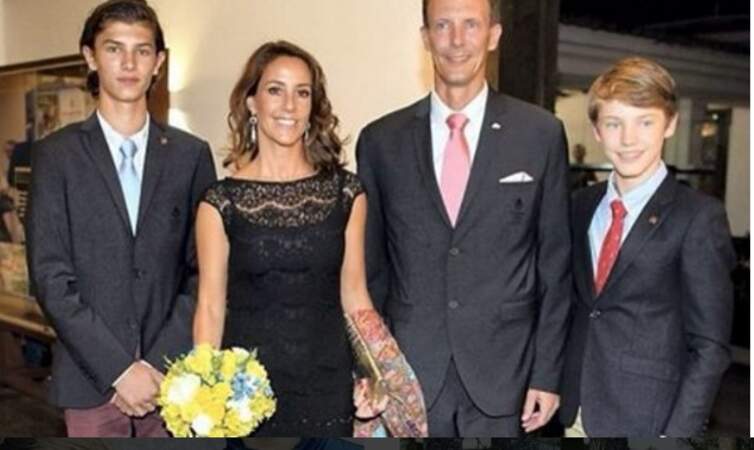 Aux J.O de Rio avec sa belle-mère, la princesse Marie, son père et son frère Félix