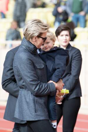 Charlène de Monaco, très chic en tenue assortie à celle de son fils Jacques : 