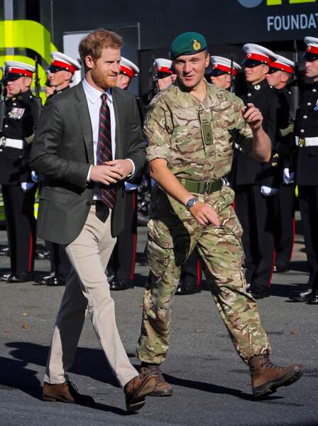 Le prince Harry visitait seul ce jeudi 13 septembre le centre d'entraînement des commandos de la Marine Royale.