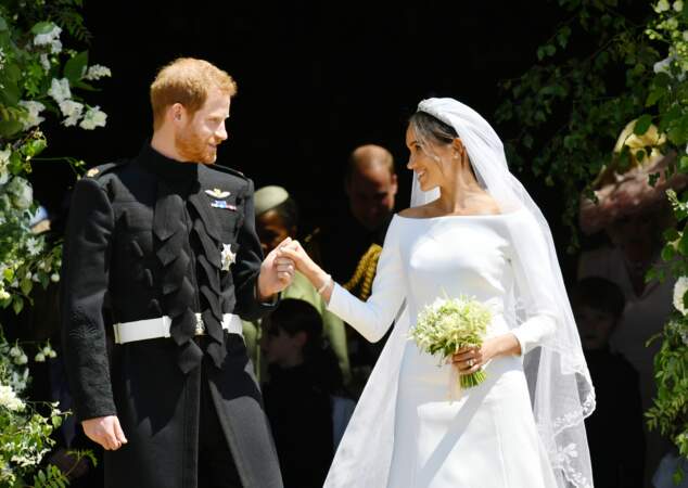 Le prince Harry et Meghan Markle, en robe Givenchy, après leur cérémonie de mariage le 19 mai 2018