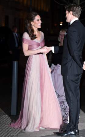 Kate Middleton charmée par le  docteur Tristram Hunt