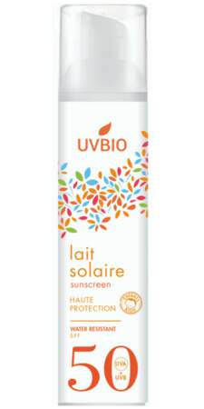 Lait solaire sunscreen, Uvbio, 25,95 €, boutiquebio.fr