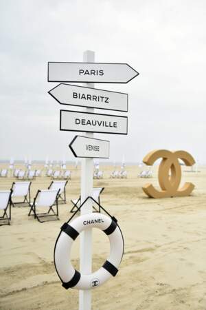 La plage de Deauville revue par Chanel