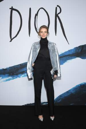 Natalia Vodianova très sobre lors du défilé Dior Homme 