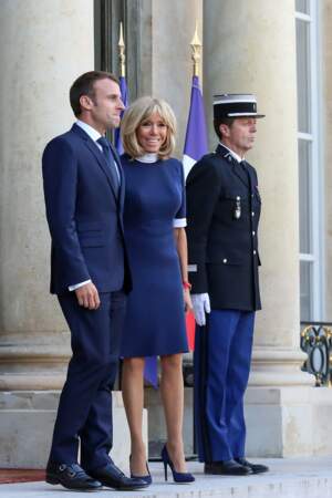 Pour Brigitte et Emmanuel Macron, le bleu est une couleur star