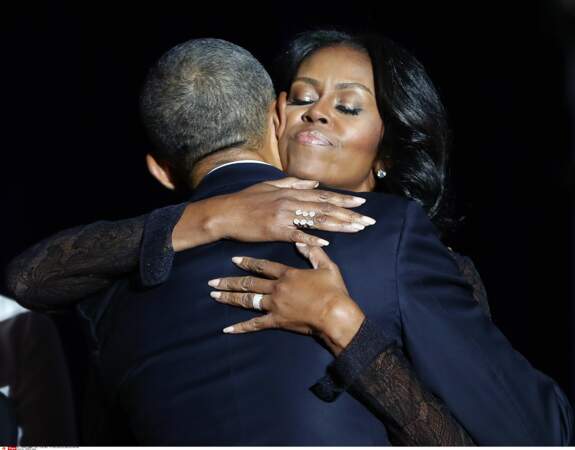 Discours au diner des correspondants Barack Obama ému dans les bras de Michelle 10 janvier 2017