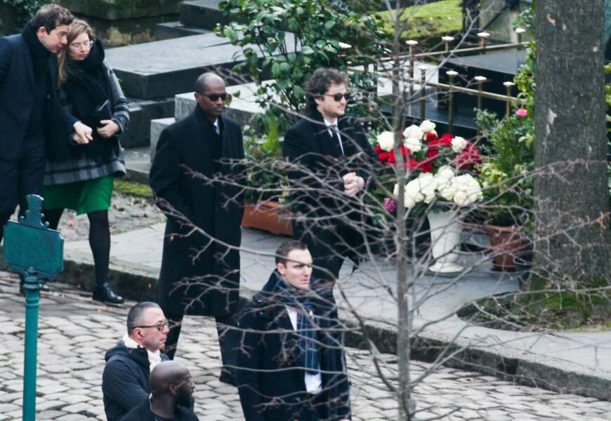 Raphael Hamburger et Bruck Dawit aux obsèques de France Gall au cimetière de Montmartre à Paris le 12 janvier 2018