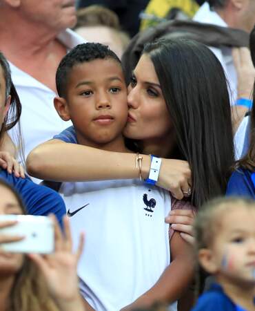 Ludivine Sagna et son fils Elias lors de la finale France - Portugal de l'Euro 2016