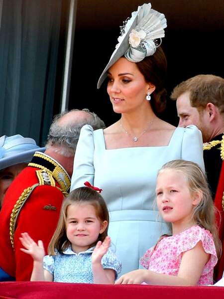 Kate Middleton célèbre le Trooping the Colour, entourée de sa fille Charlotte, le 9 juin 2018