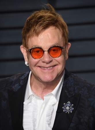 Elton John est en 26e position dans le classement Forbes avec un salaire annuel de 60 millions de dollars