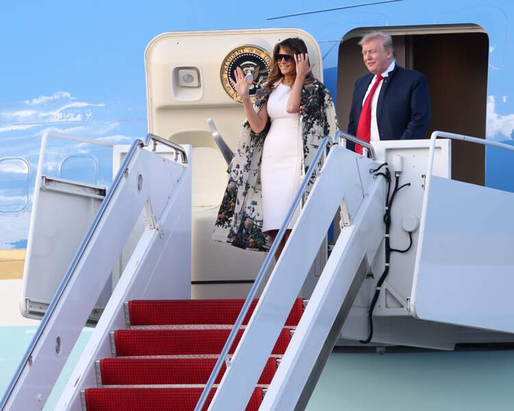Melania et Donald Trump à la descente de l'avion