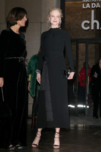 Nicole Kidman élégante en noir 