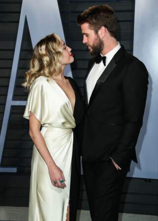 Miley Cyrus et Liam Hemsworth à la soirée Vanity Fair des Oscars en 2018 à Los Angeles