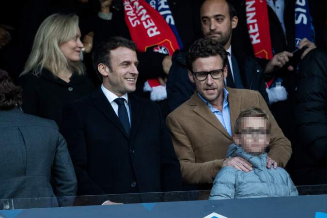 Emmanuel Macron, son frère Laurent Macron et son neveu Louis 