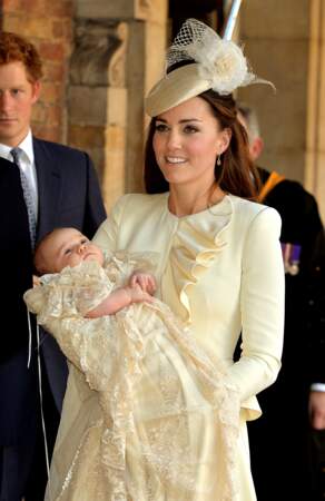 Kate Middleton et le prince Harry lors du baptême du prince George le 23 octobre 2013 à Londres