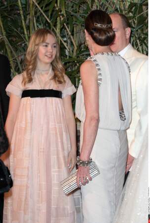 Caroline de Monaco a en effet "recyclée" sa robe Chanel pour la soirée de mariage de son neveu, Louis Ducruet