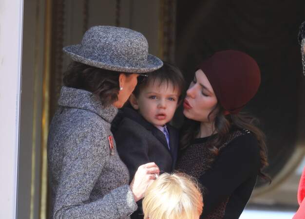 La princesse Caroline de Hanovre, Charlotte Casiraghi et son fils Raphaël Elmaleh