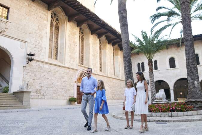 La princesse Sofia d'Espagne et sa famille au palais Almudaina à Palma le 29 juillet 2018