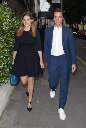 Beatrice d'York et son fiancé Edoardo Mapelli Mozzi dans les rues de Londres, le 9 juillet 