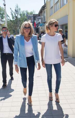 Brigitte Macron et sa fille Tiphaine Auziere au second tour des élections législatives 