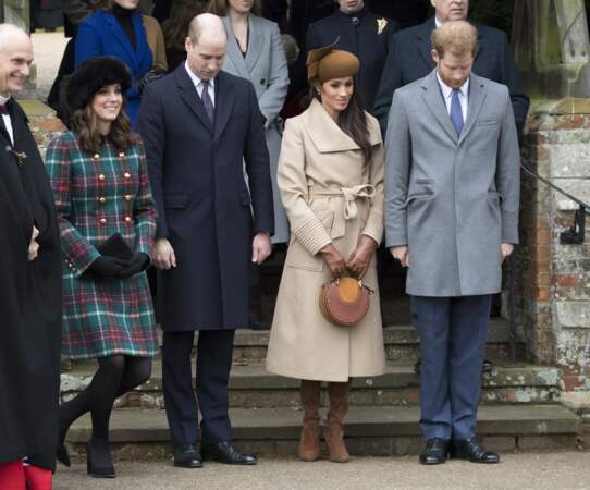 Meghan Markle, pour son premier Noël avec la famille royale, apprend encore le protocole.