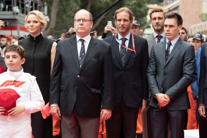 Pierre Casiraghi, avec plusieurs membres de sa famille, a rendu hommage à Niki Lauda, décédé le 20 mai dernier